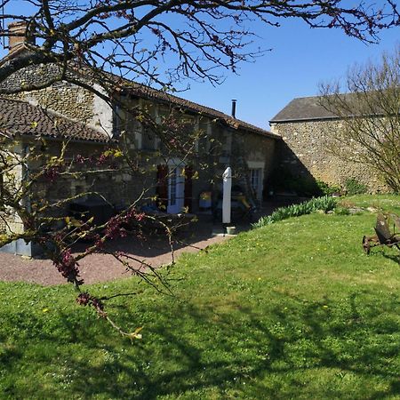 La Ferme Du Grand Bois Apartment Mouterre-Silly Exterior photo
