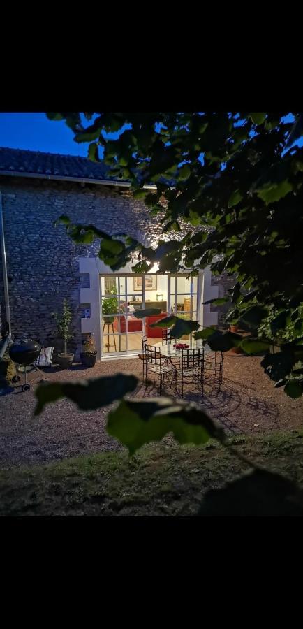 La Ferme Du Grand Bois Apartment Mouterre-Silly Exterior photo